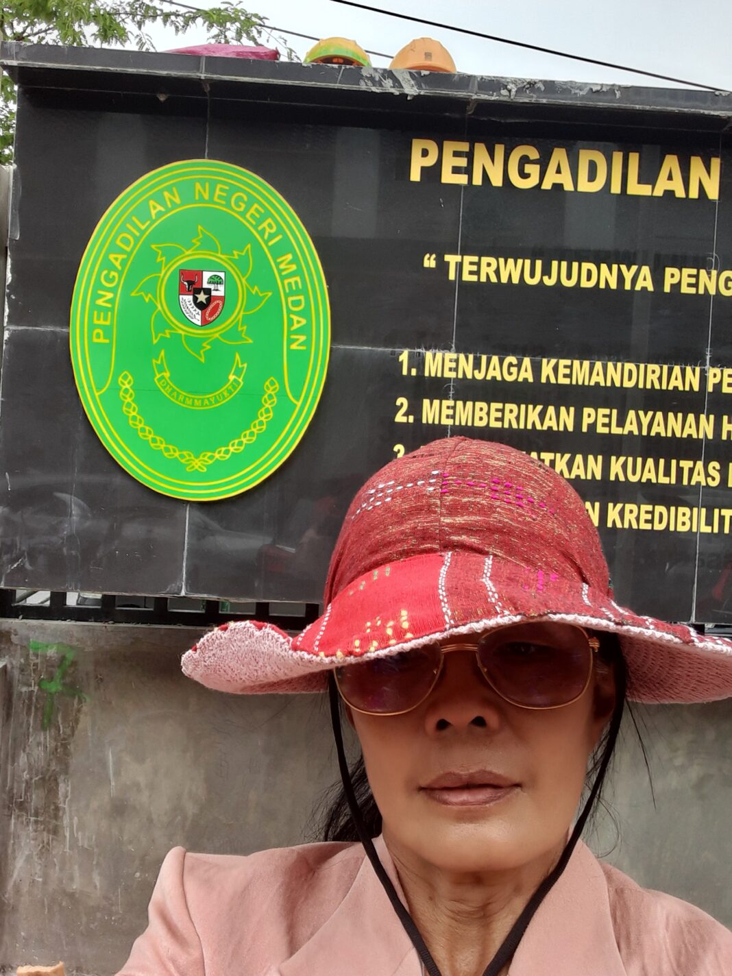 Resmi, Pengadilan Negeri Medan Tetapkan Rotua Wendeilyna Simarmata sebagai Mediator Non Hakim Bersertifikat Resmi, Pengadilan Negeri Medan Tetapkan Rotua Wendeilyna Simarmata sebagai Mediator Non Hakim Bersertifikat