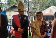 Kompak dalam Sukacita, Keluarga Besar Pasaribu Boru Bere Ibebere Desa Janji Martahan Hadiri Pernikahan Bere Marga Sinaga dan Boru Sitorus
